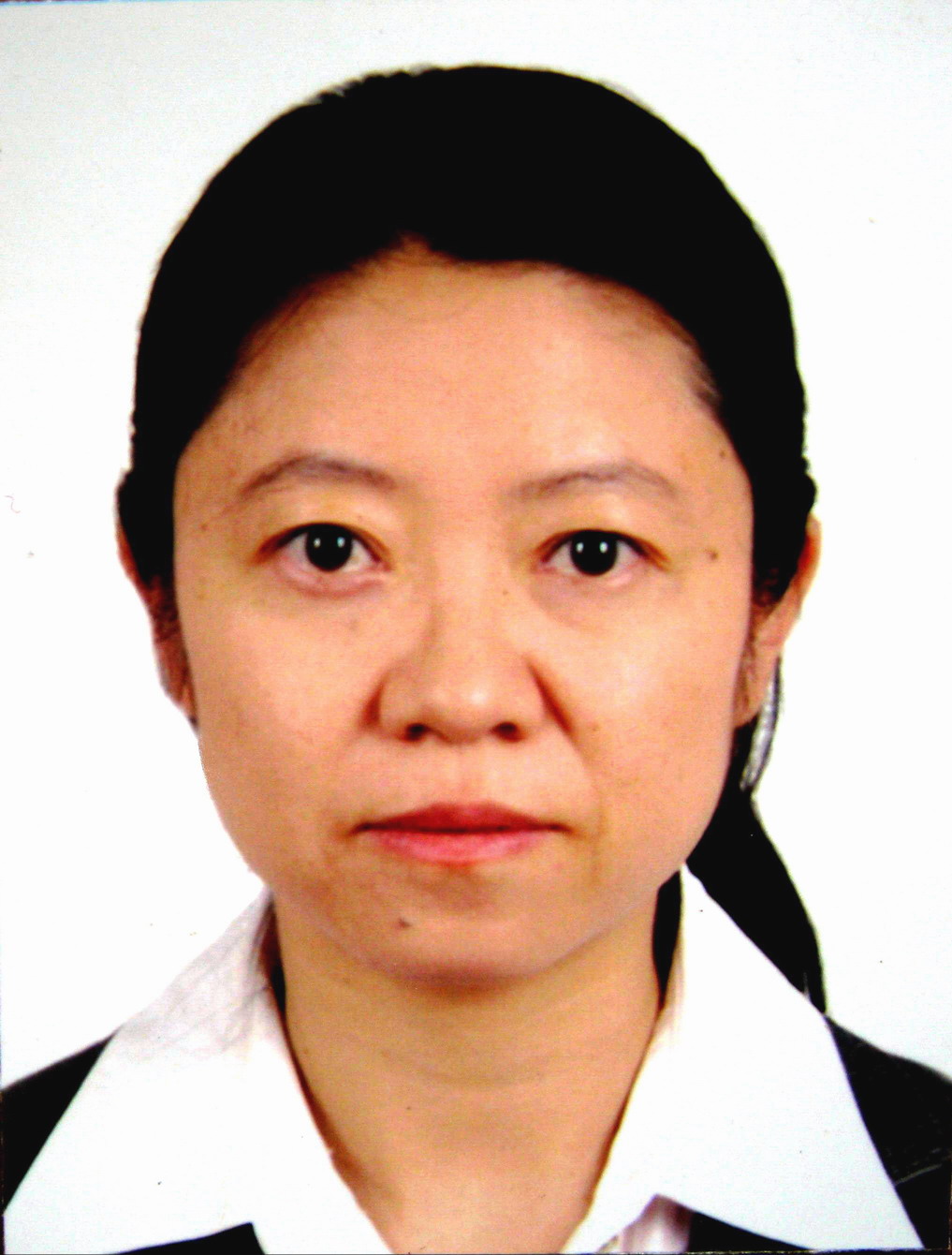 Ms. Yuying Guan